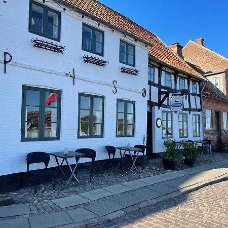 Bed and Breakfast Restaurant Saelhunden Ribe Exteriér fotografie